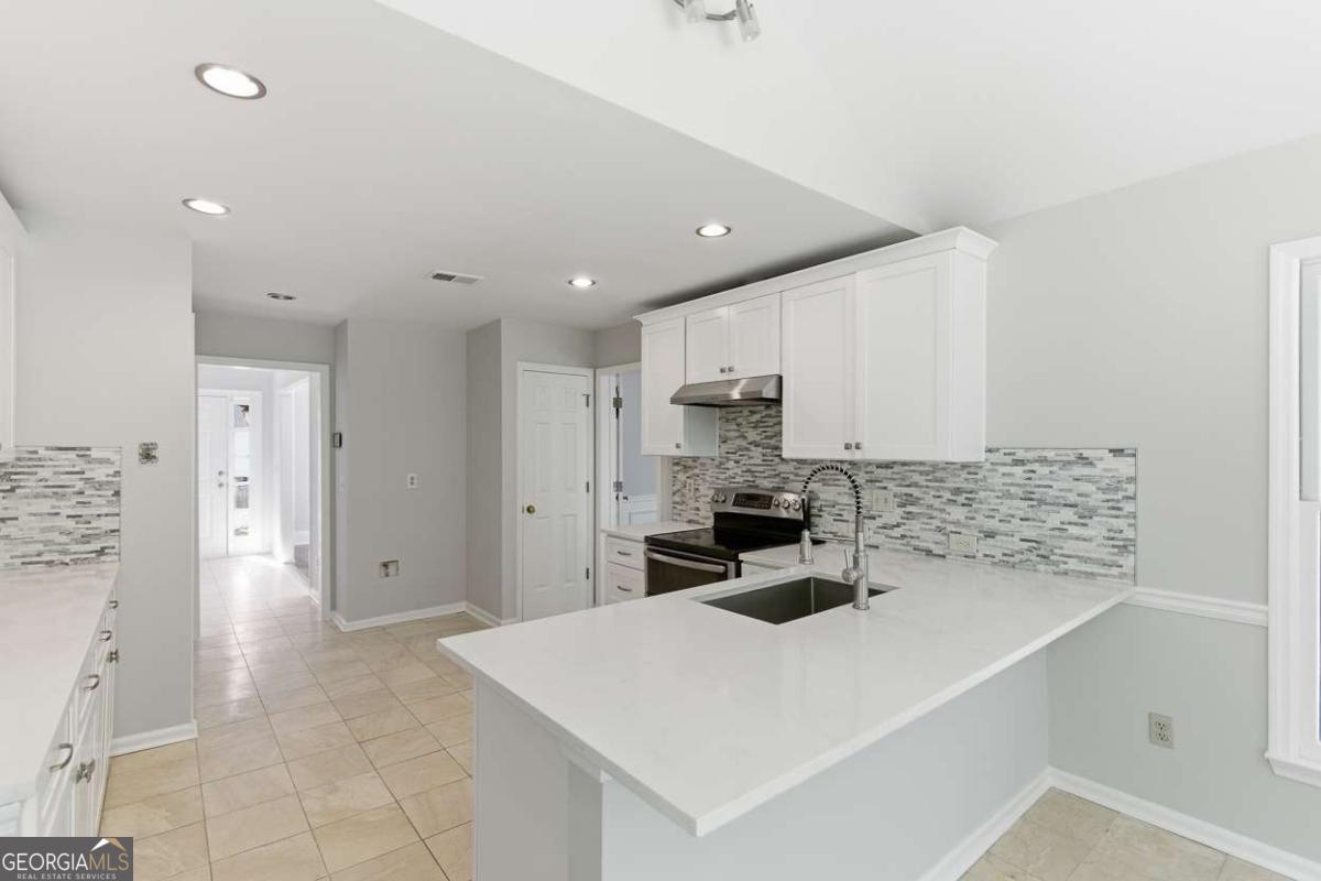 1156 Meadow Oaks Drive NW Acworth GA 30102