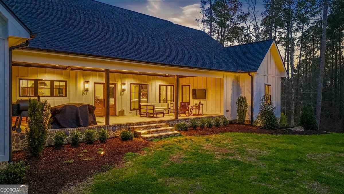 145 Moores Ferry Drive SW Plainville GA 30733