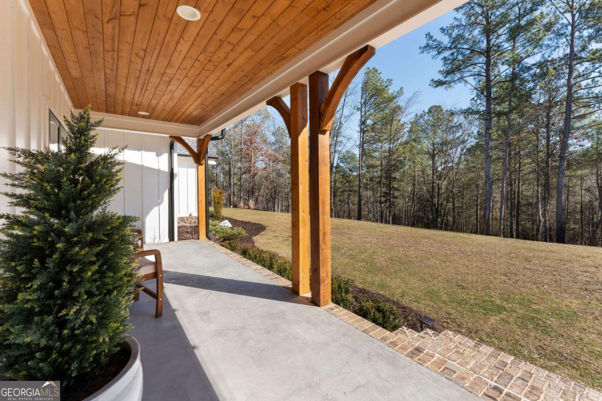 145 Moores Ferry Drive SW Plainville GA 30733
