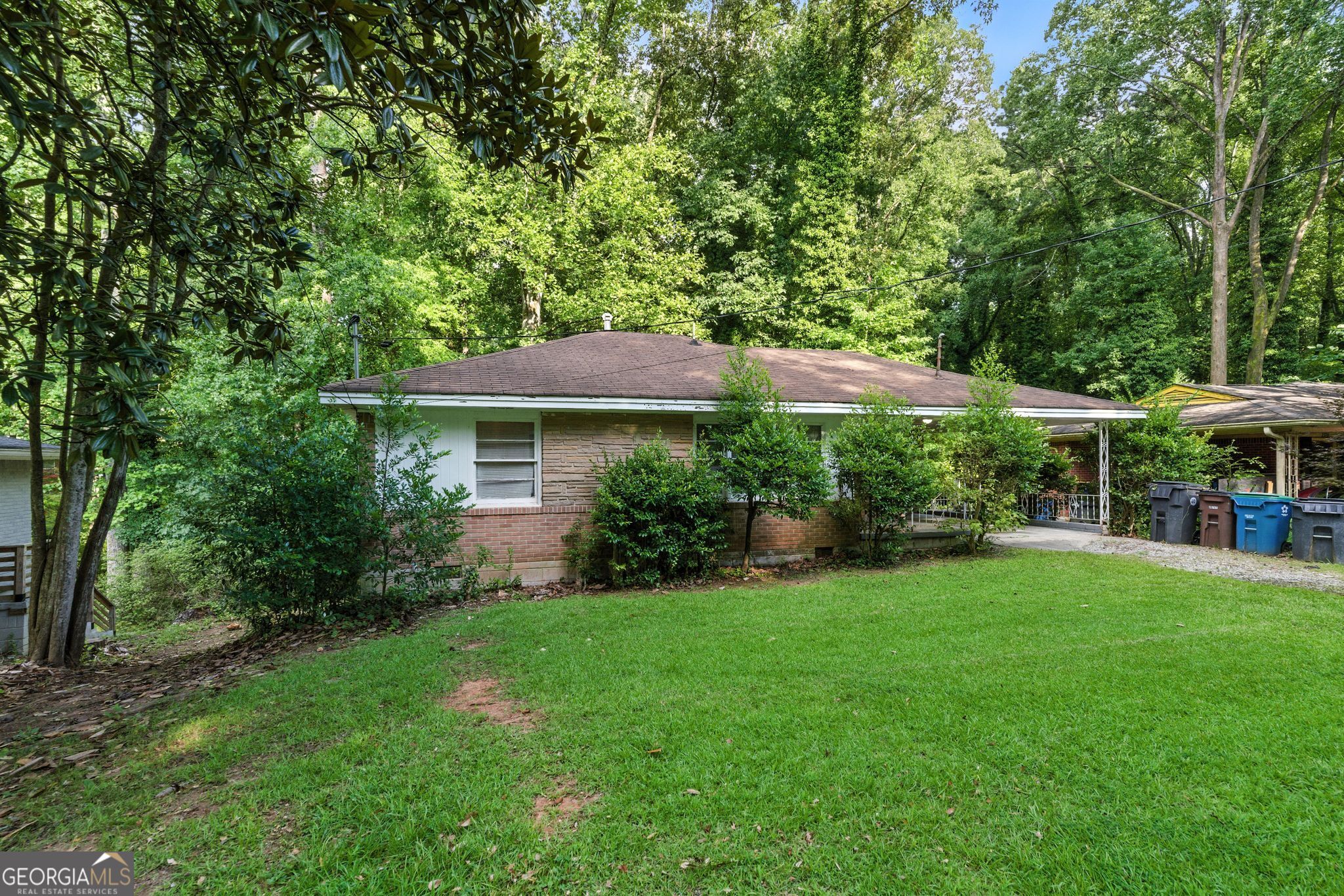 2370 Farley Street East Point GA 30344