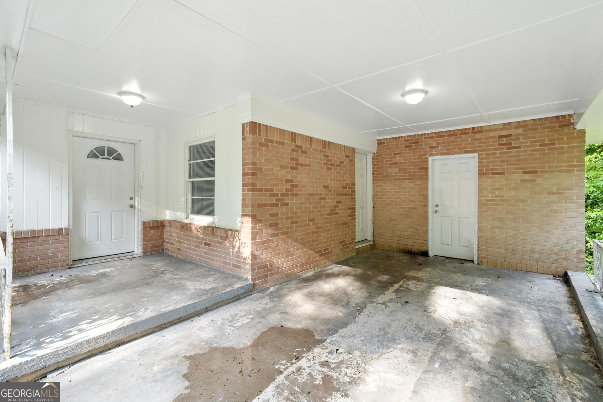 2370 Farley Street East Point GA 30344