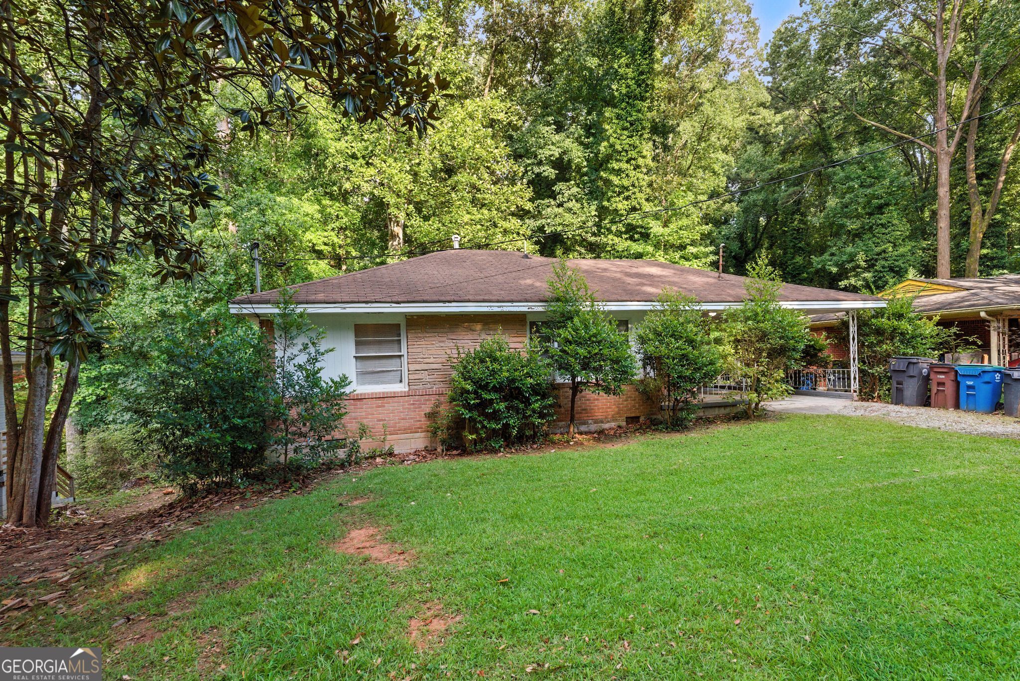 2370 Farley Street East Point GA 30344