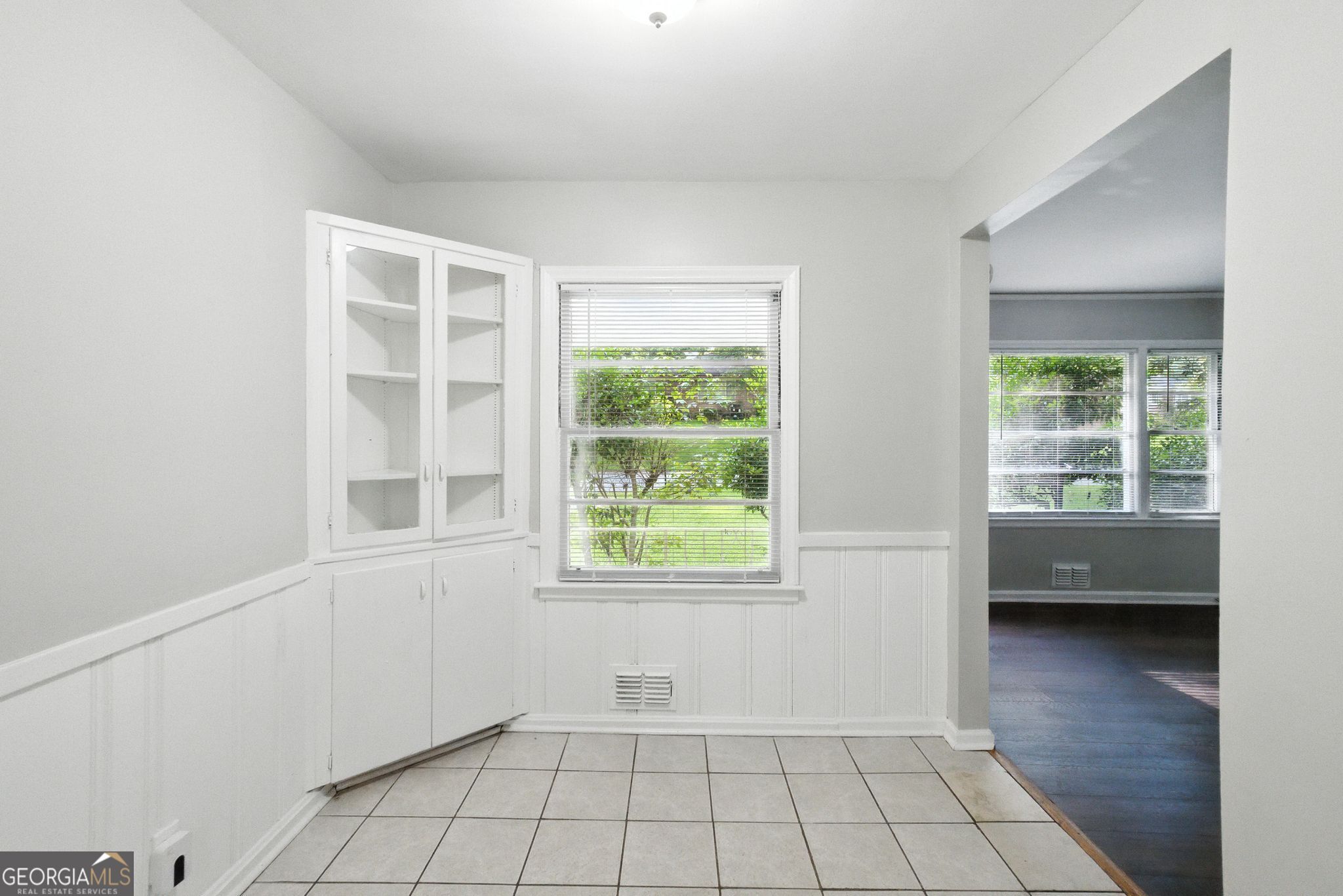 2370 Farley Street East Point GA 30344