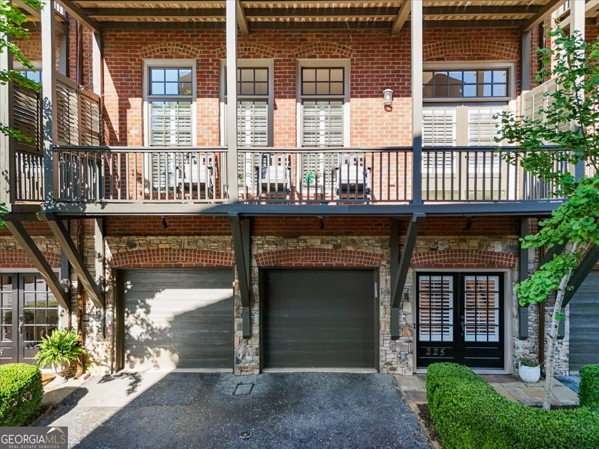 225 Founders Mill Court Roswell GA 30075