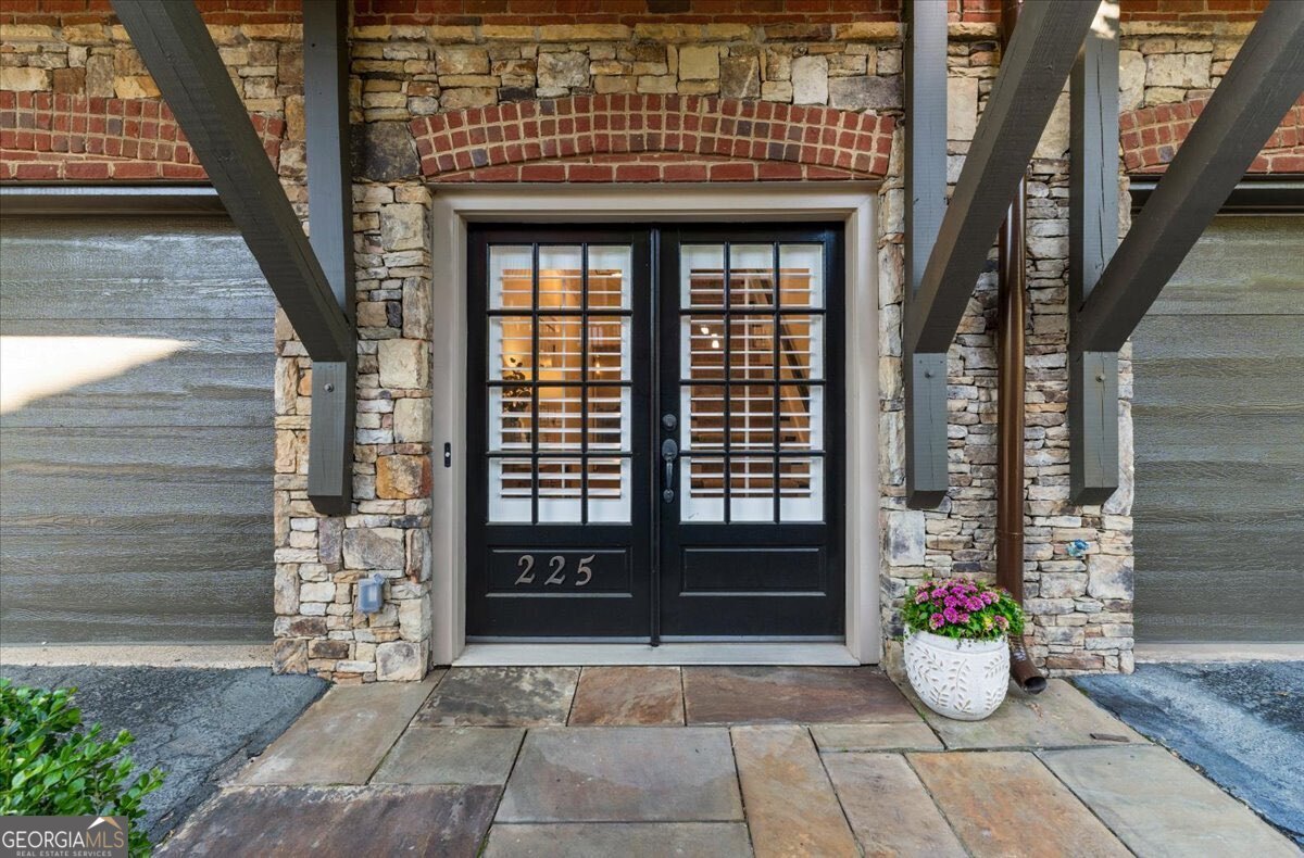 225 Founders Mill Court Roswell GA 30075