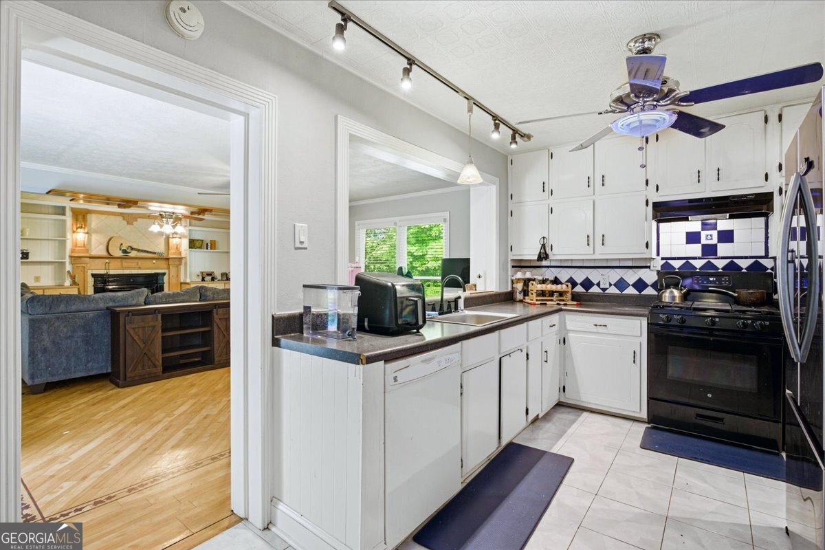 3270 Rex Road Rex GA 30273