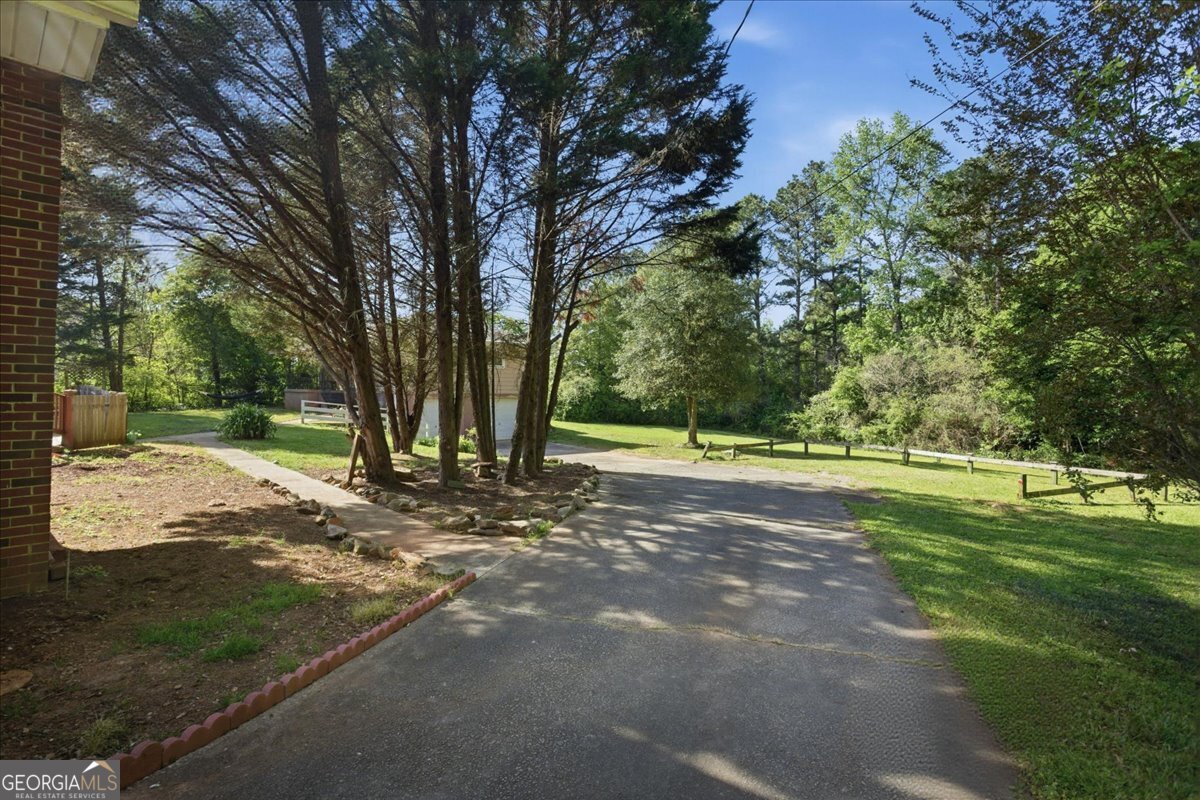 3270 Rex Road Rex GA 30273