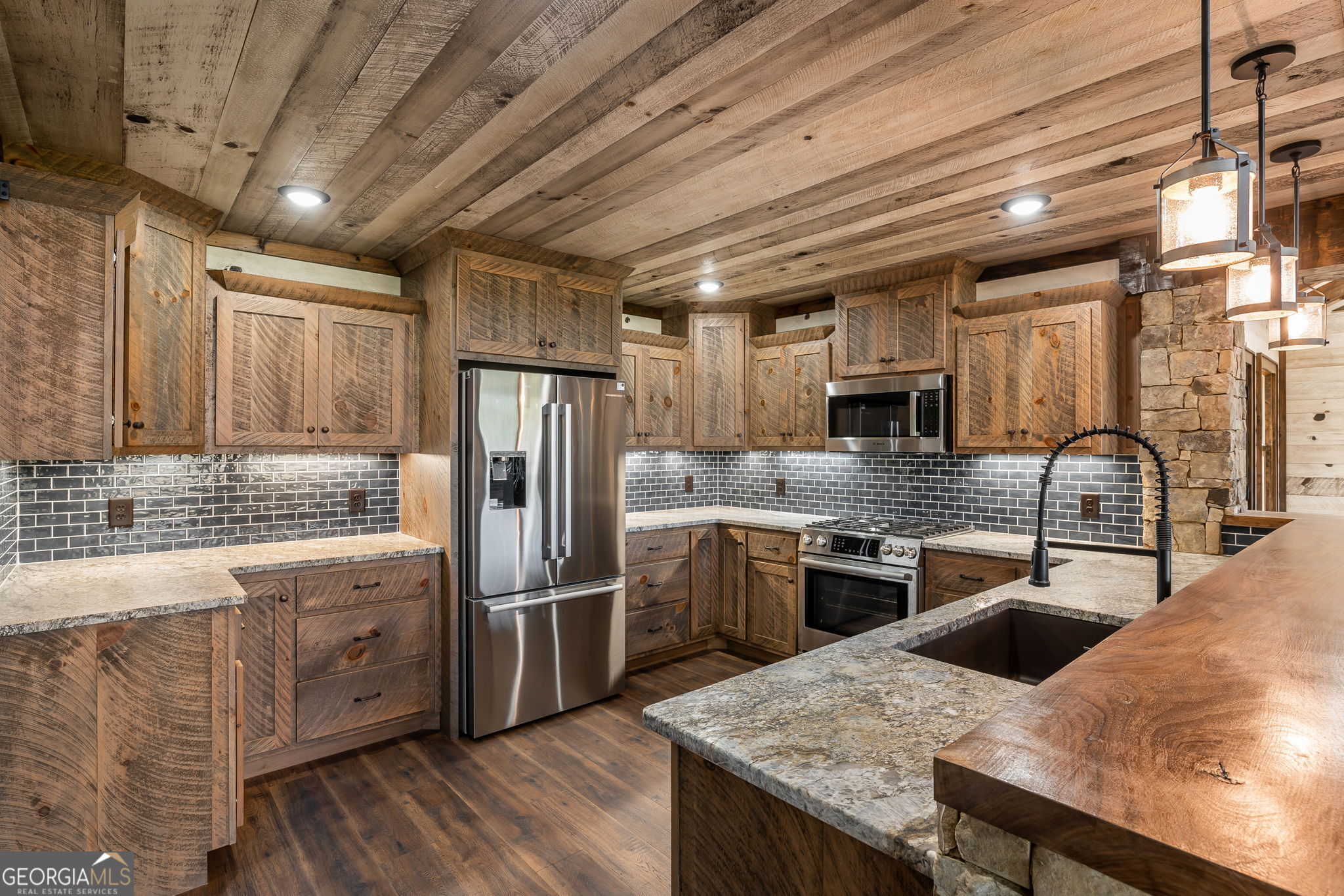 7590 Mobile Road Blue Ridge GA 30513