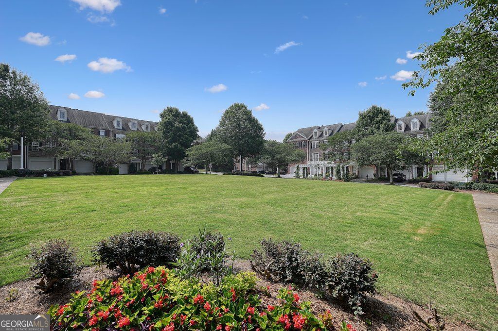 1707 Waters Edge Trail Roswell GA 30075