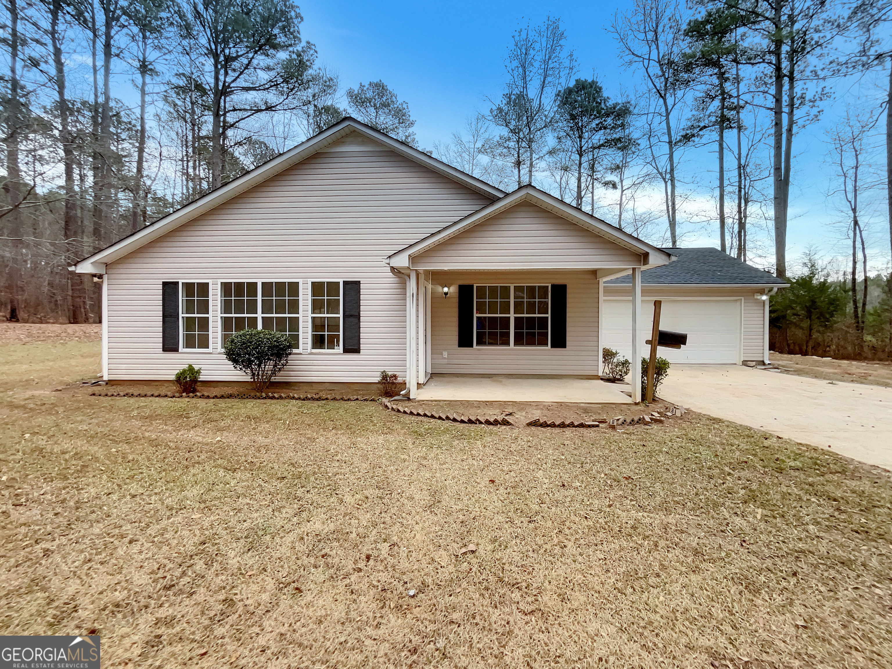 1105 Allen Road Grantville GA 30220