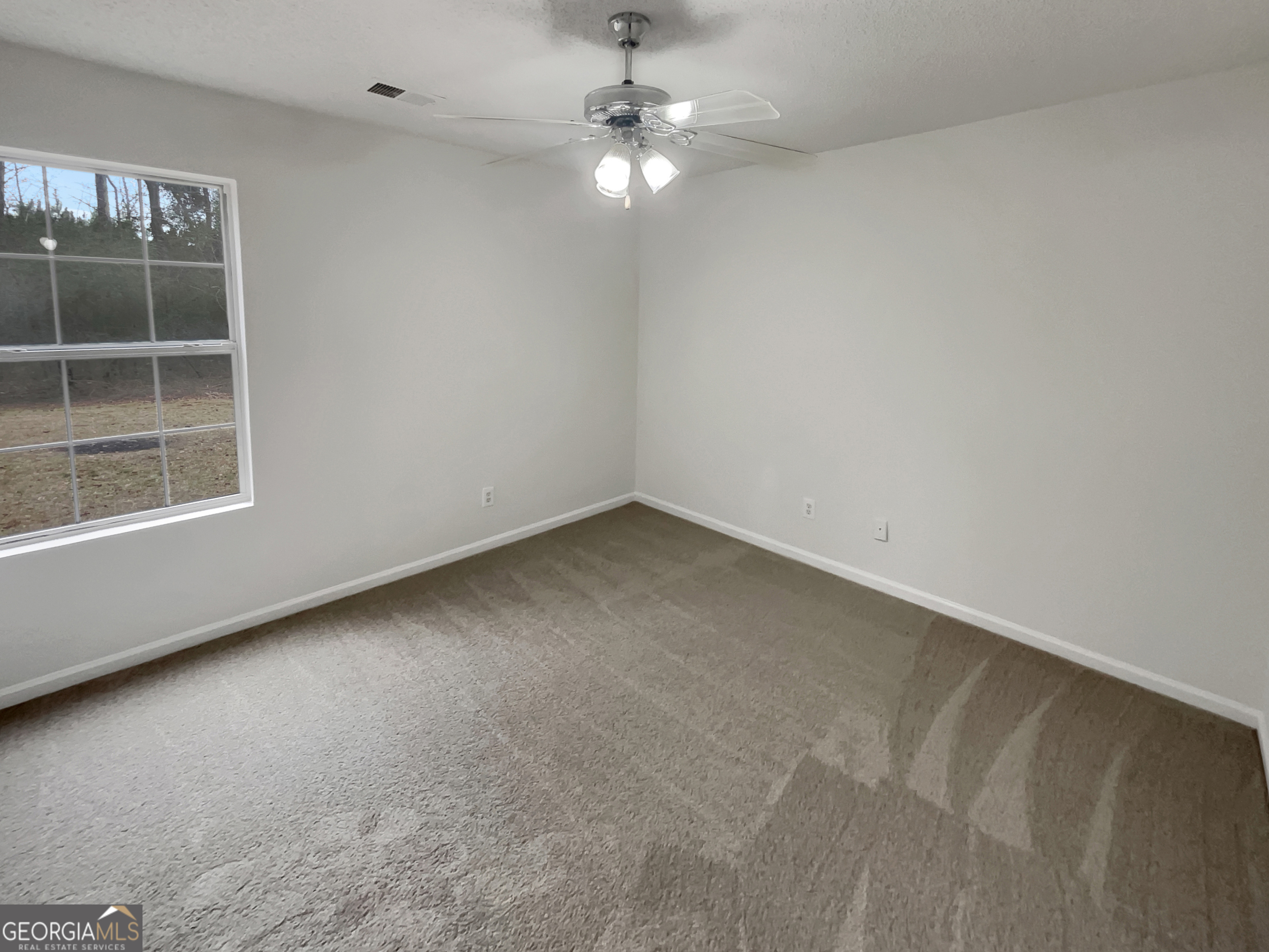 1105 Allen Road Grantville GA 30220