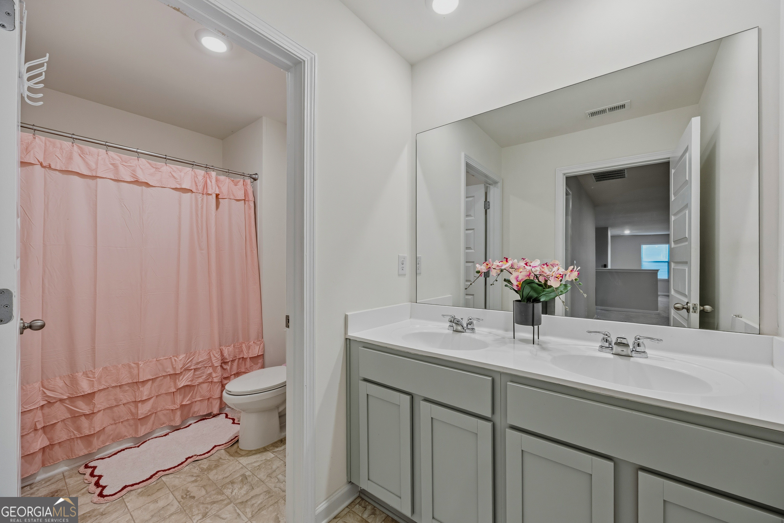 240 Aspen Valley Drive Loganville GA 30052