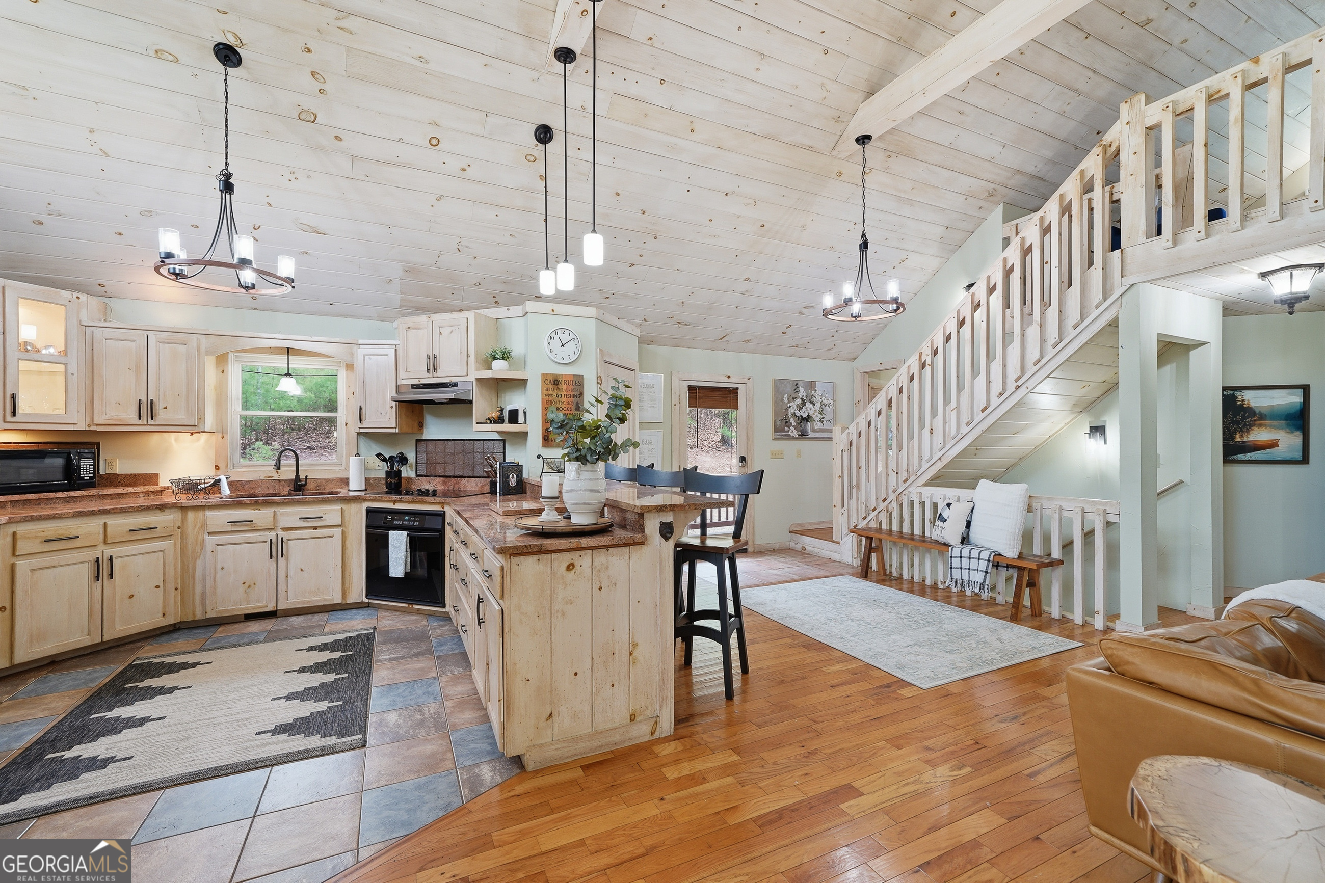 188 The Forest Road Blue Ridge GA 30513