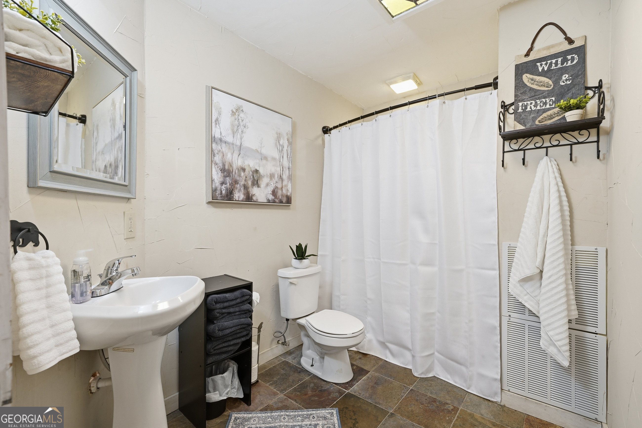 188 The Forest Road Blue Ridge GA 30513