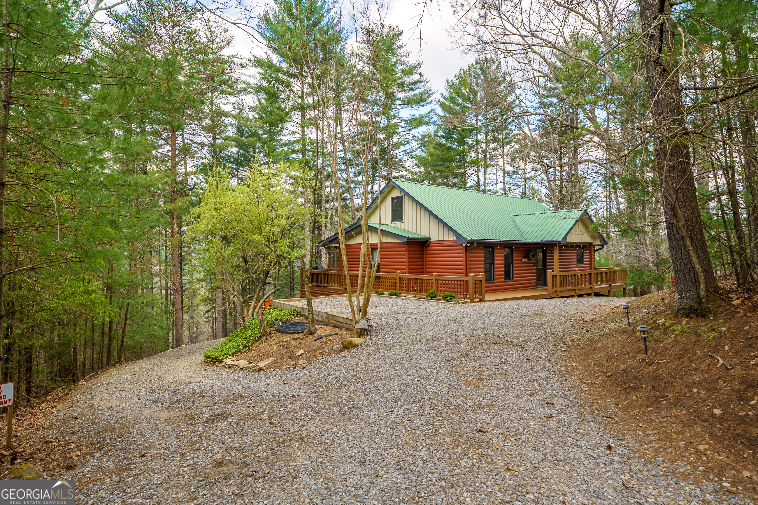 188 The Forest Road Blue Ridge GA 30513