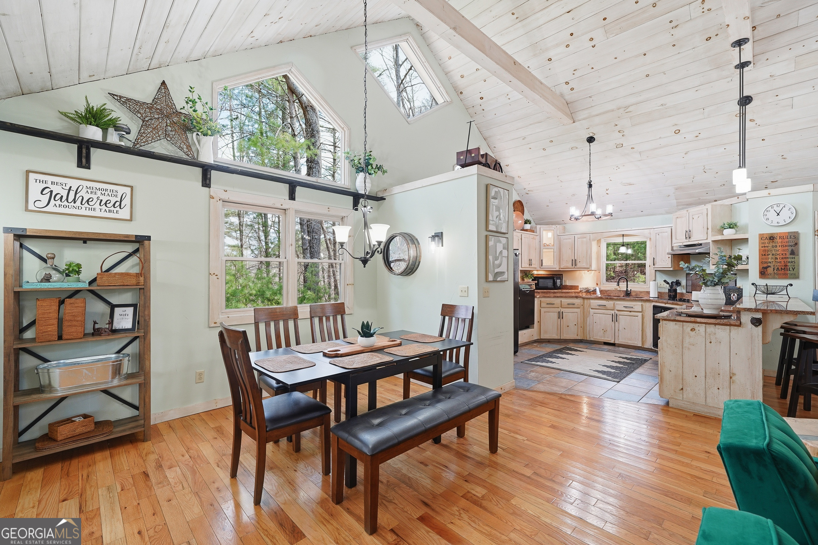 188 The Forest Road Blue Ridge GA 30513