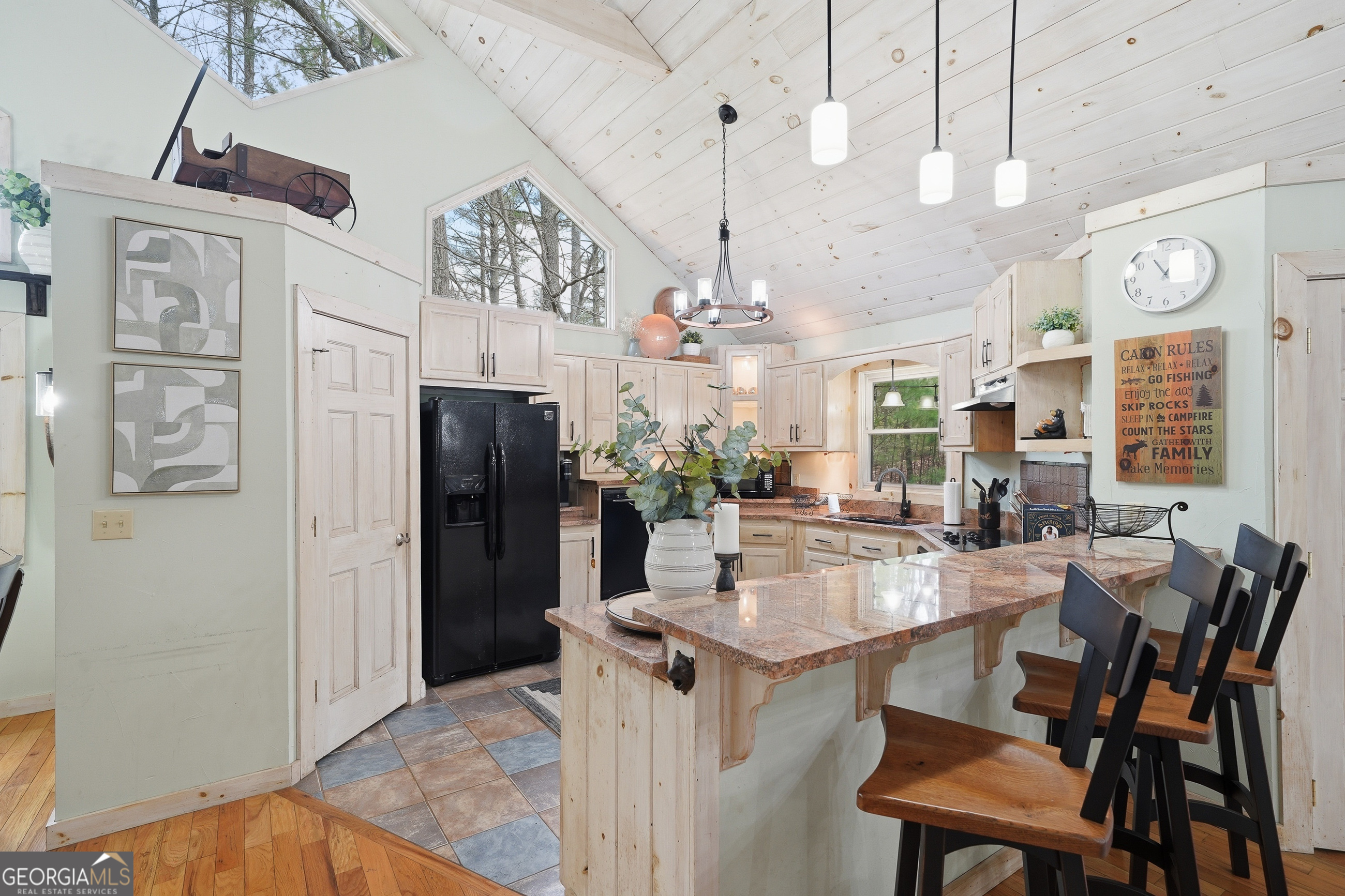 188 The Forest Road Blue Ridge GA 30513