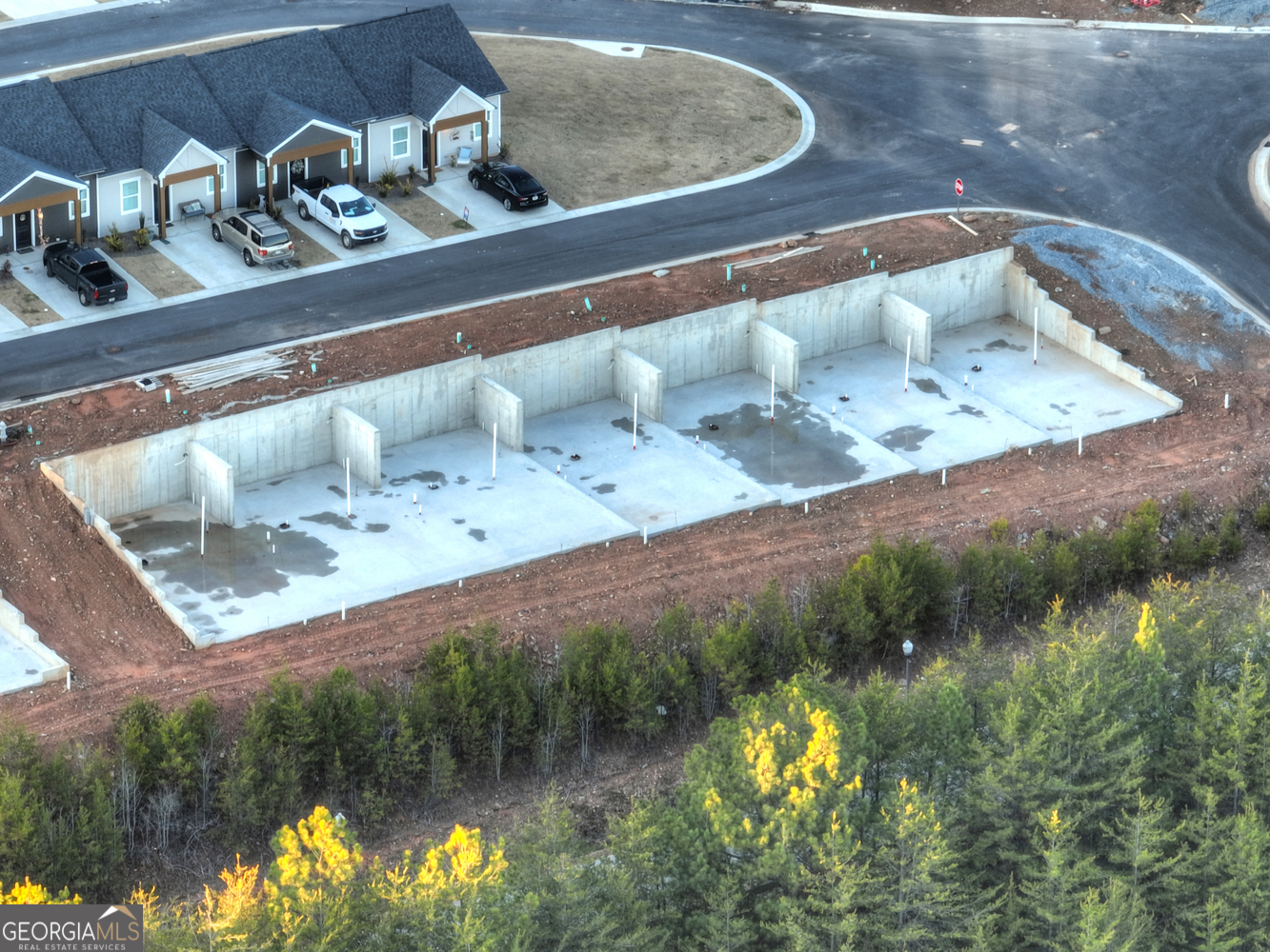 Unit 1 Grove Loop Blue Ridge GA 30513