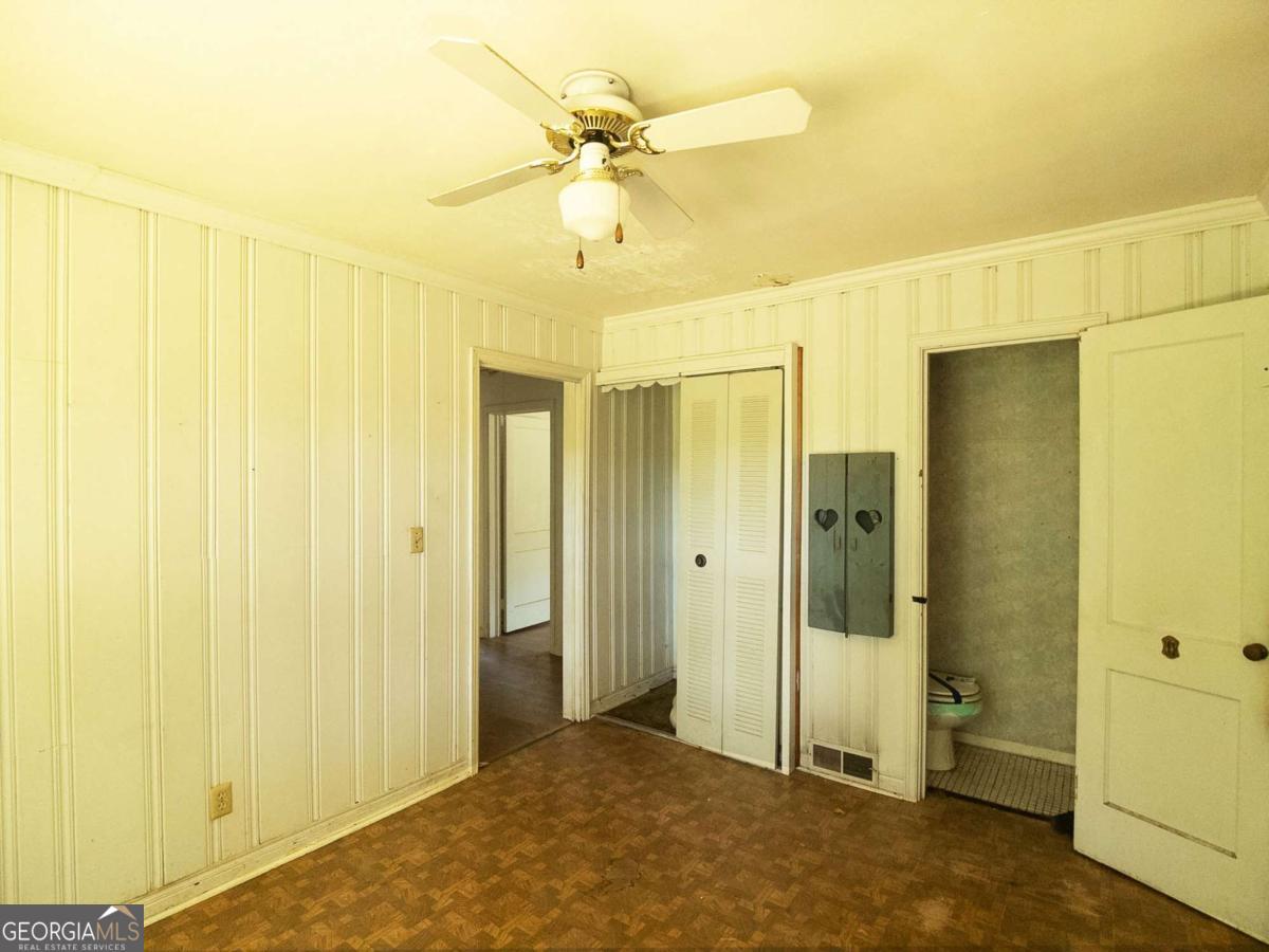 2024 Neely Avenue Atlanta GA 30344