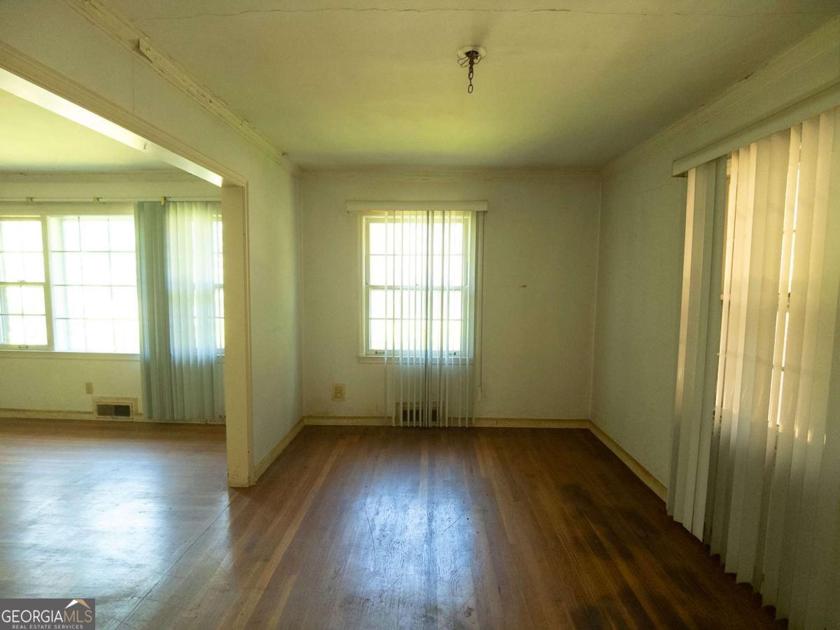 2024 Neely Avenue Atlanta GA 30344