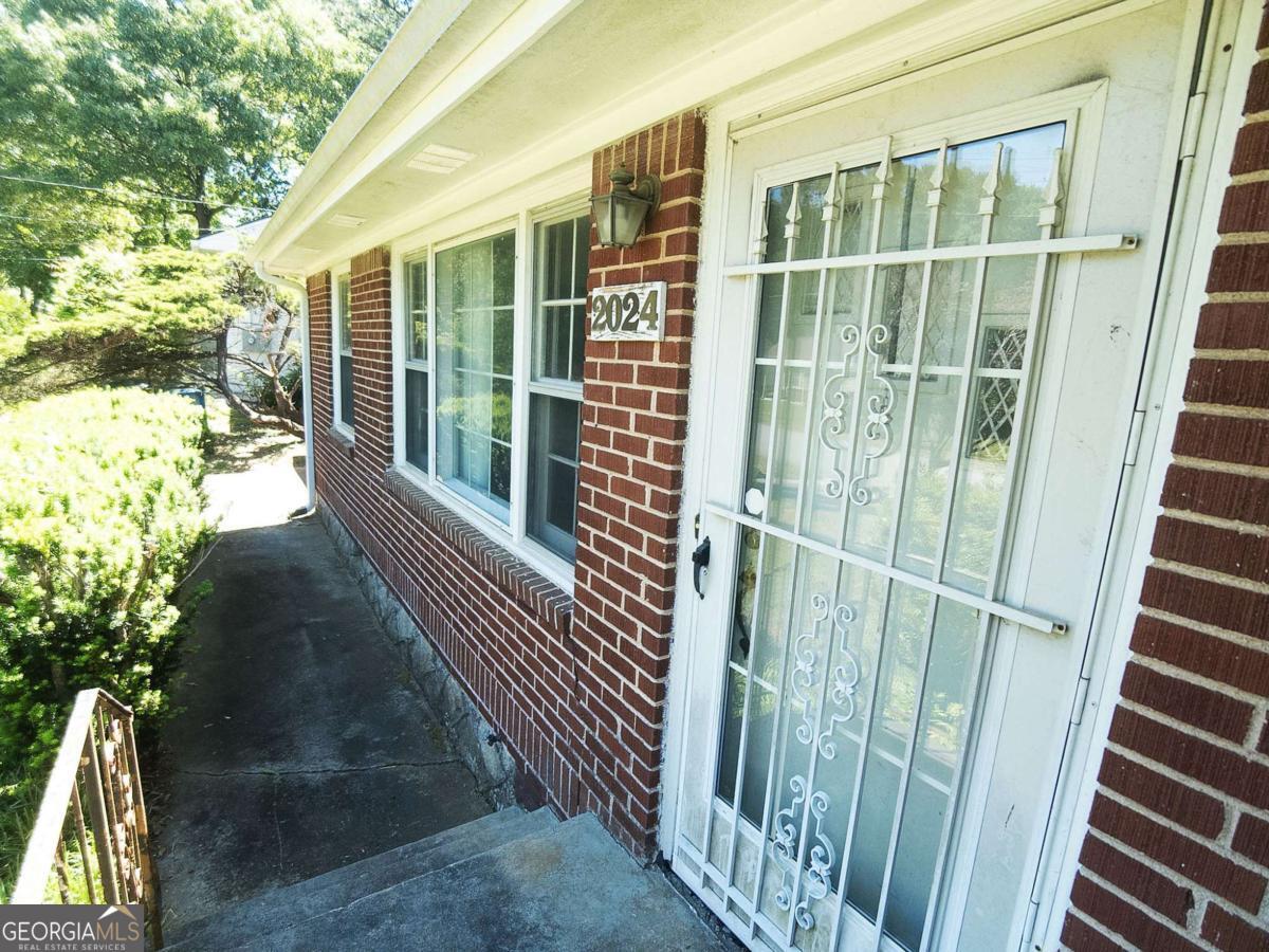 2024 Neely Avenue Atlanta GA 30344