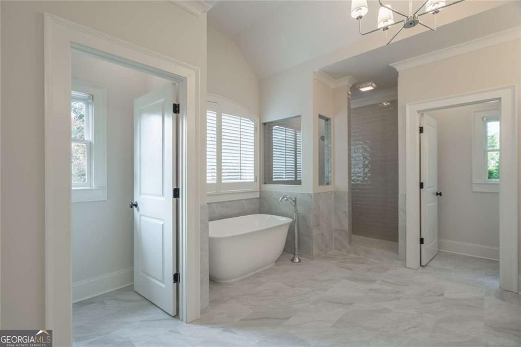1364 Manget Way Dunwoody GA 30338