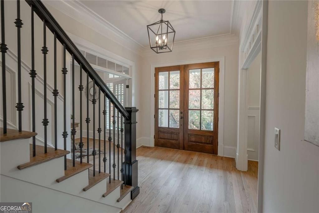 1364 Manget Way Dunwoody GA 30338