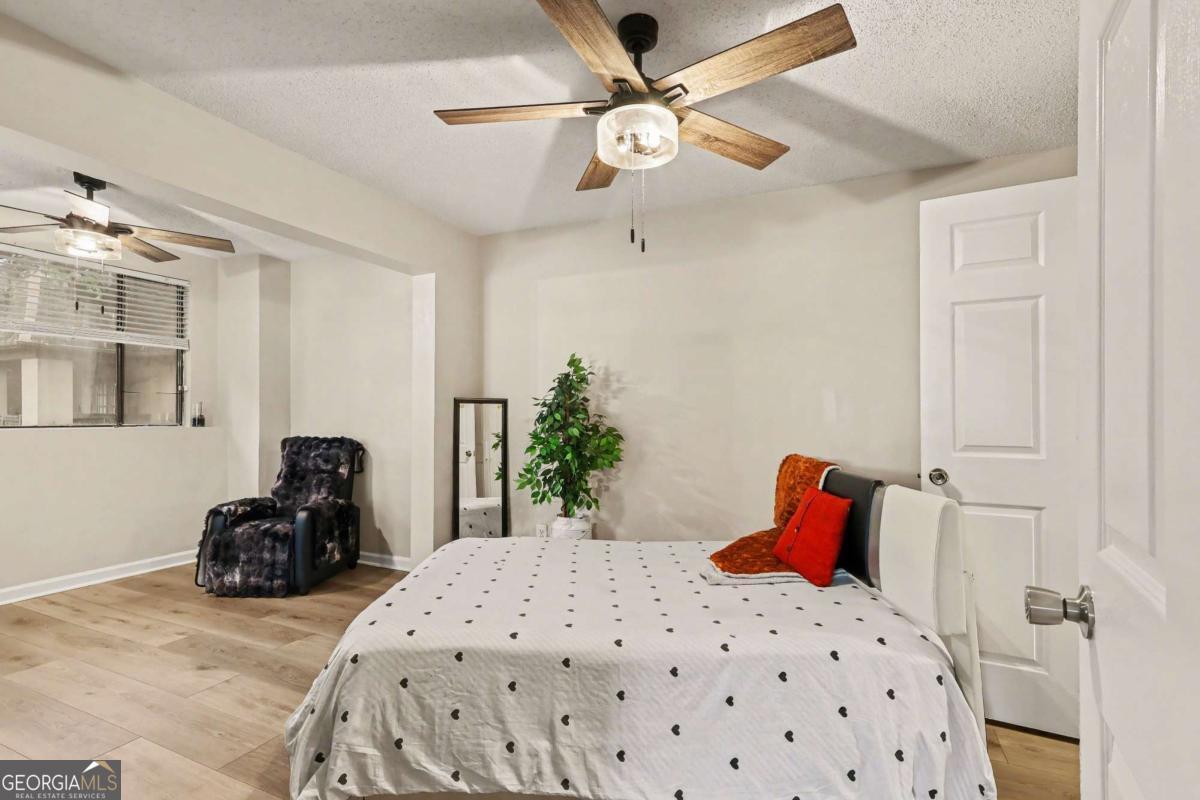 73 Place Fontaine Lithonia GA 30038
