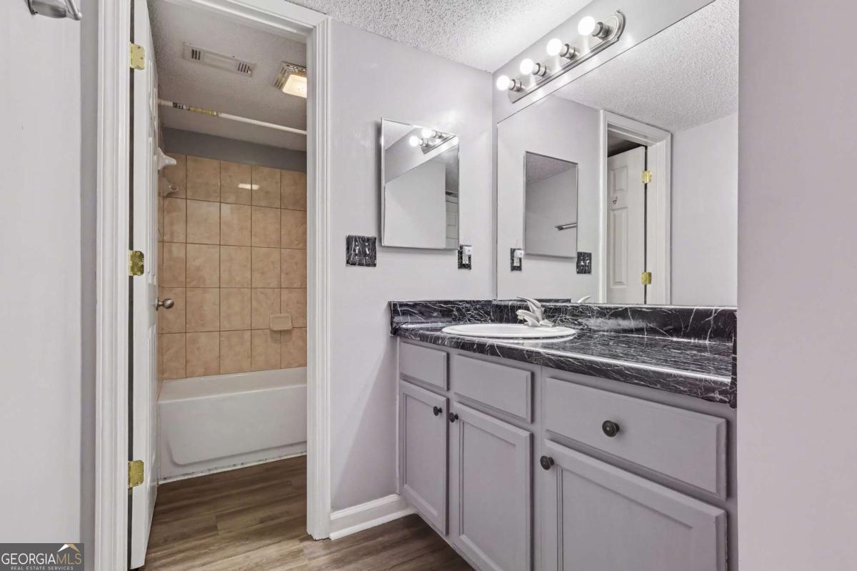 73 Place Fontaine Lithonia GA 30038