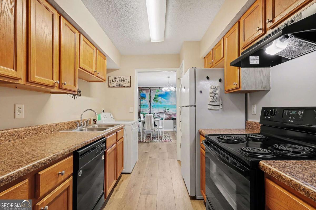 73 Place Fontaine Lithonia GA 30038