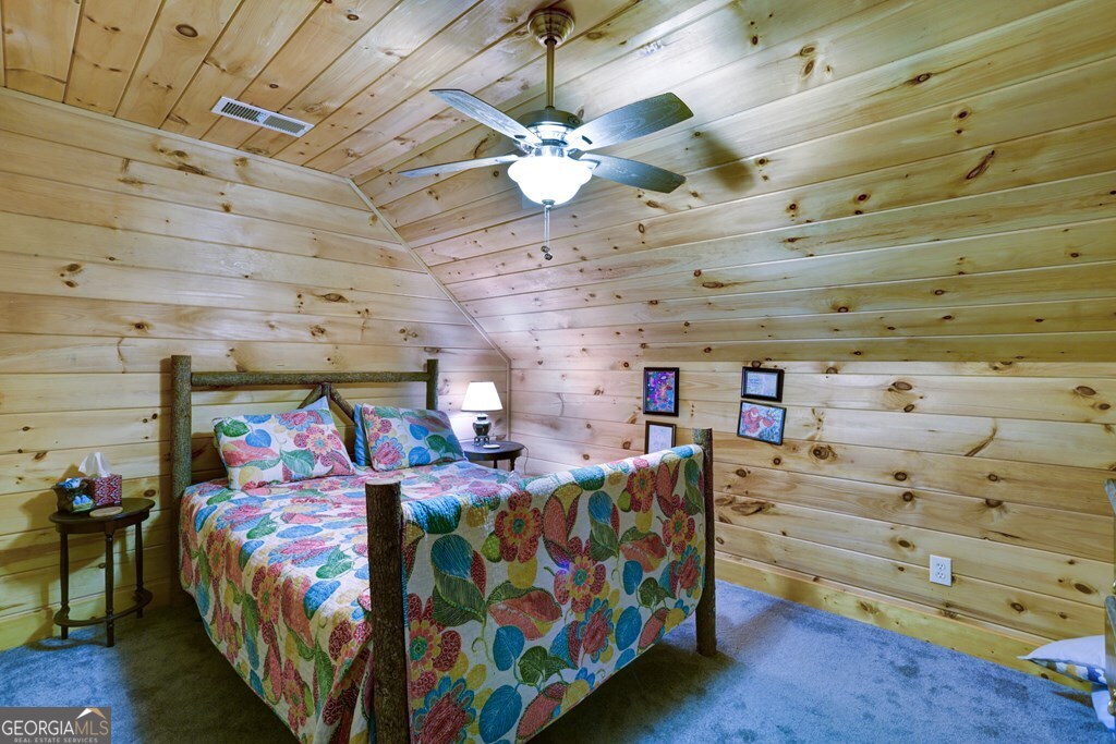 1380 Deerfield Road Young Harris GA 30582