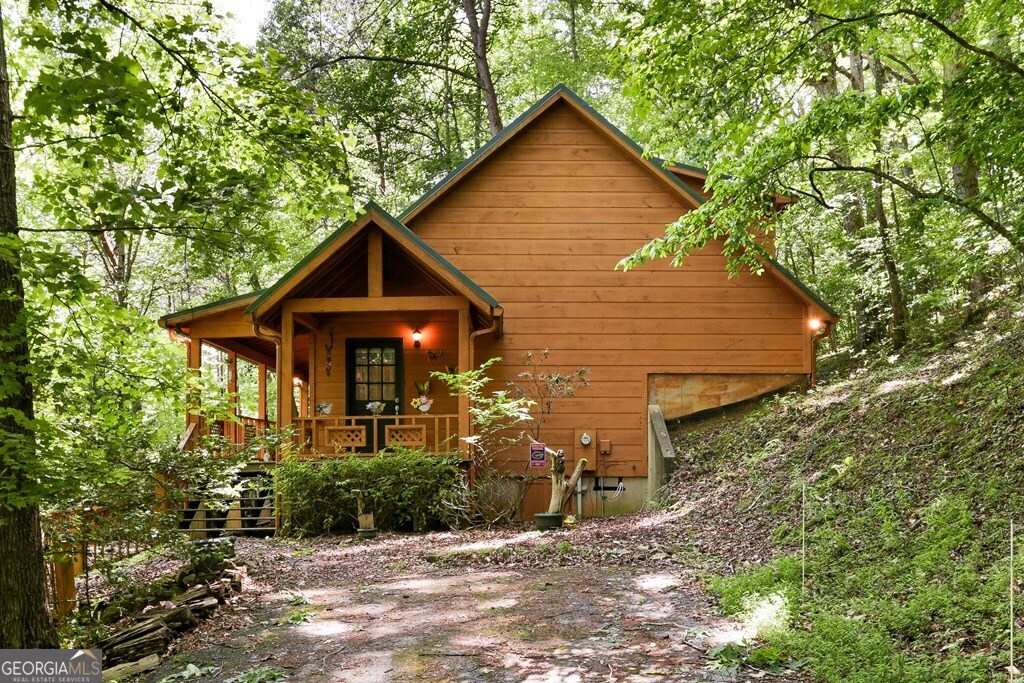 1380 Deerfield Road Young Harris GA 30582