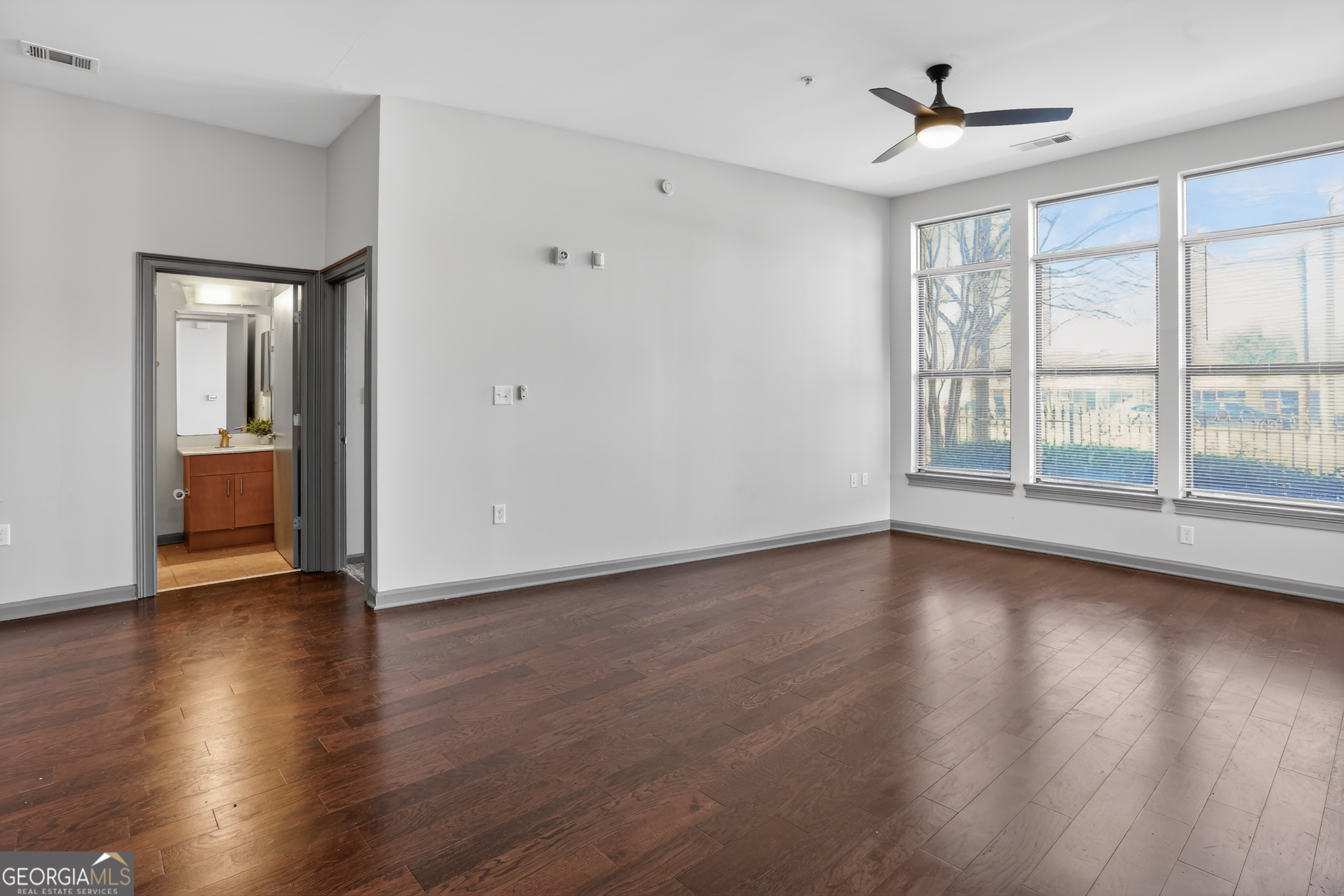 898 Oak Street SW Atlanta GA 30310