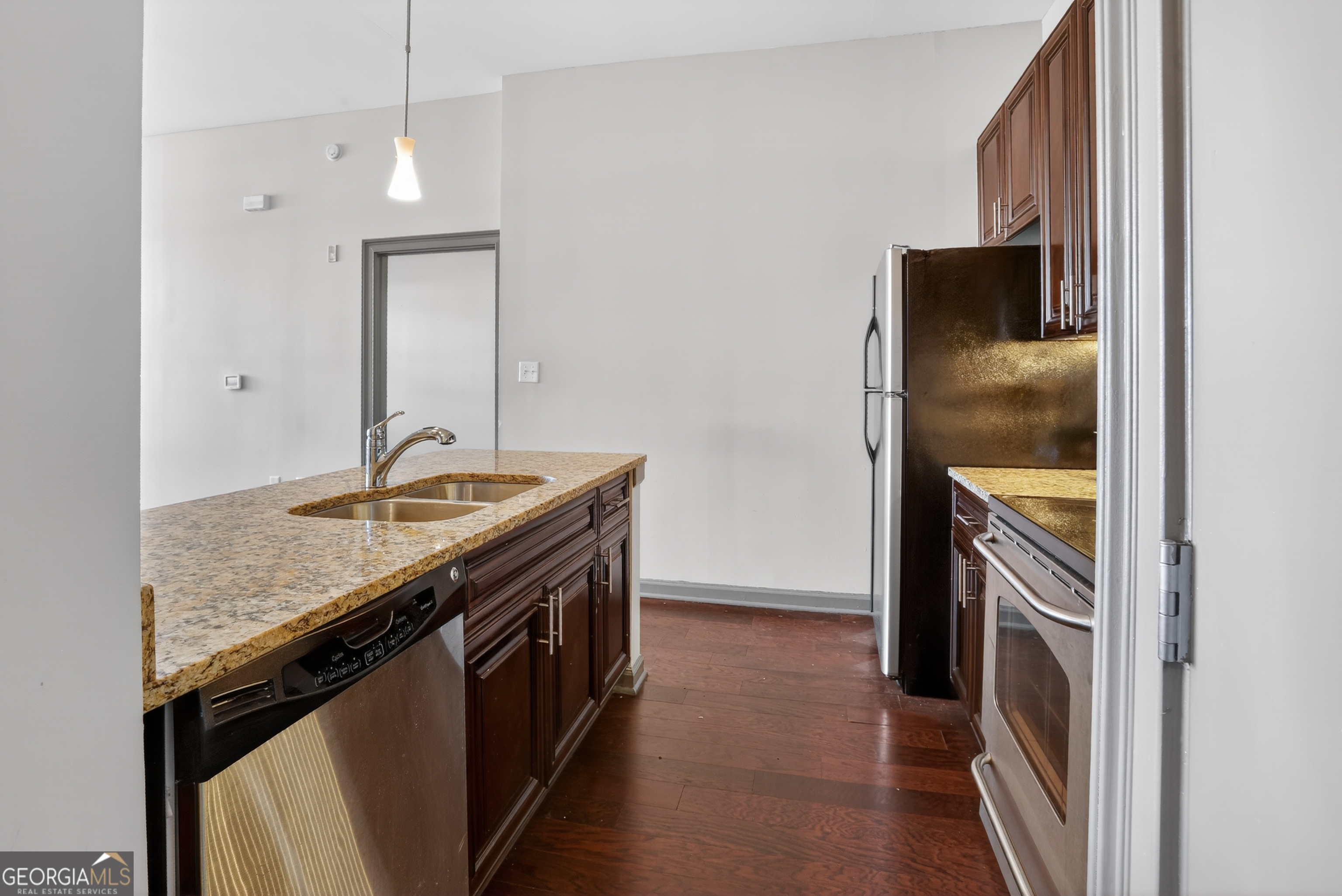 898 Oak Street SW Atlanta GA 30310