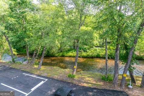 892 Edelweiss Strasse Helen GA 30545