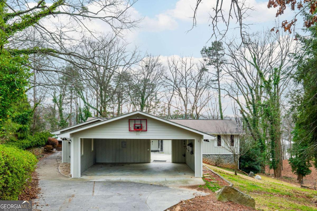 3346 Little Circle Gainesville GA 30506