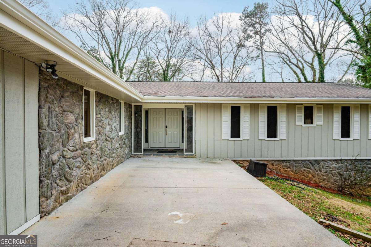 3346 Little Circle Gainesville GA 30506