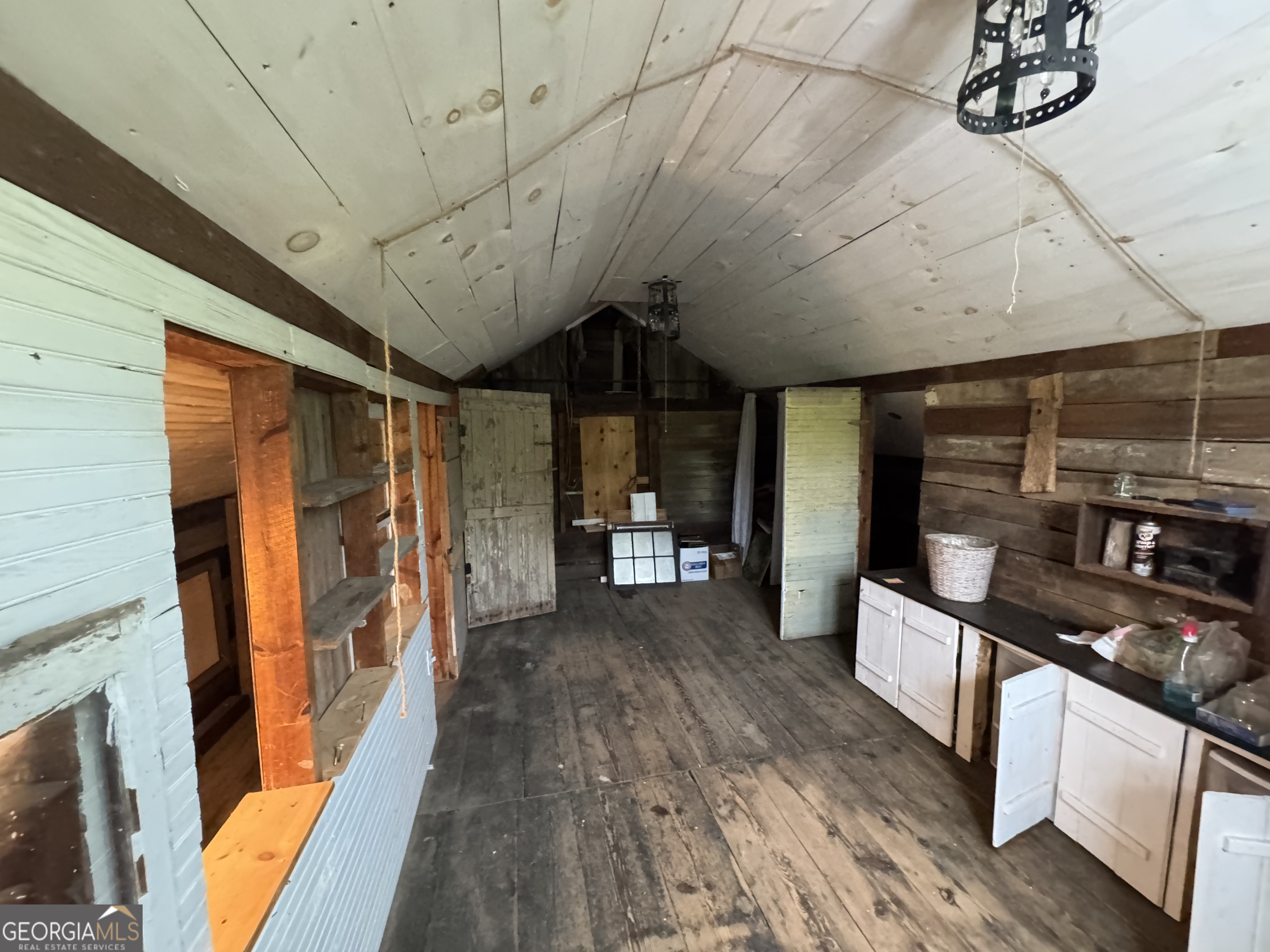 9122 Blue Ridge Highway Blairsville GA 30512