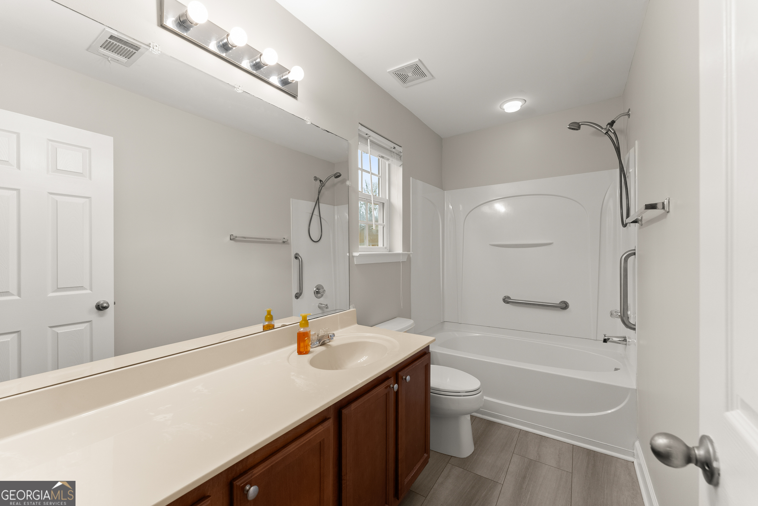 4015 New Salem Court Cumming GA 30040