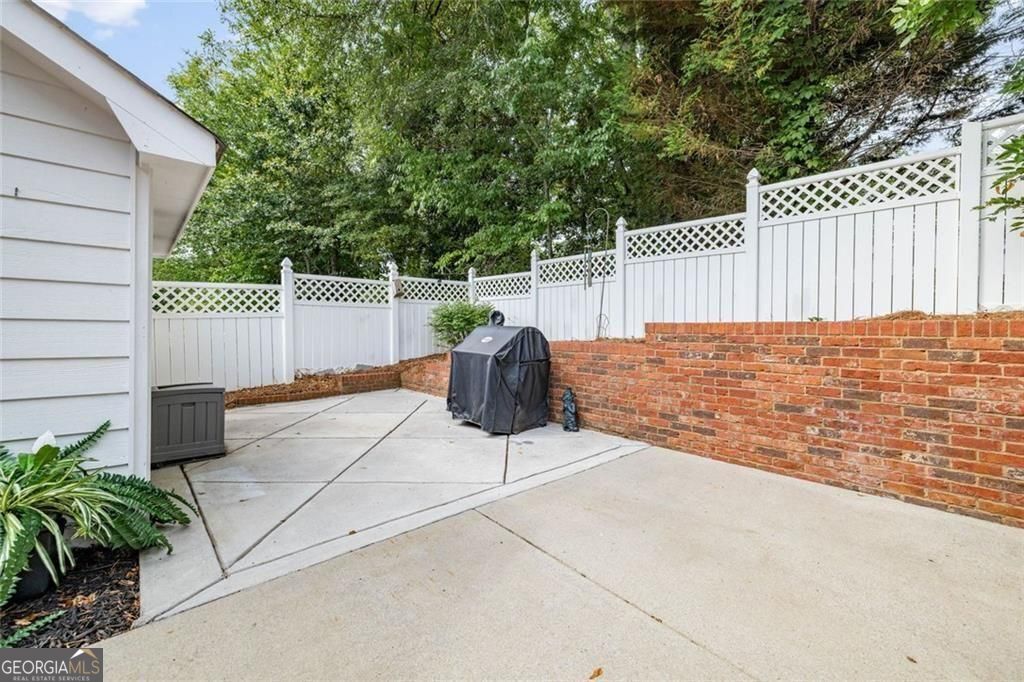 311 Vinings Walk NW Gainesville GA 30501