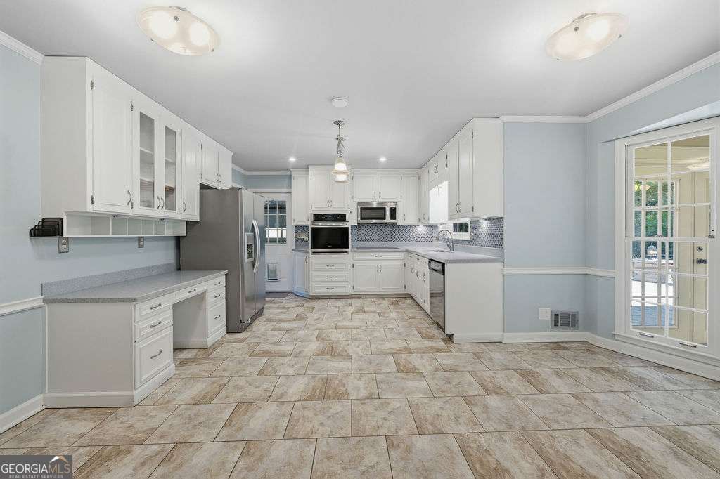 5607 Coronation Court Dunwoody GA 30338