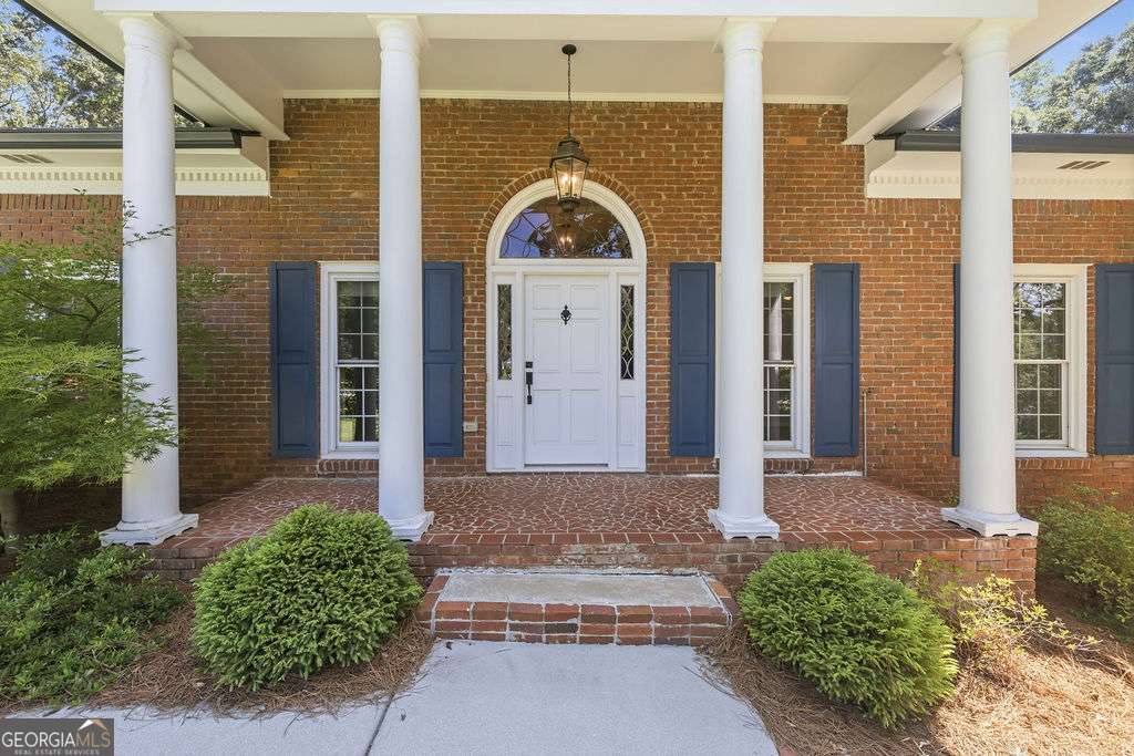 5607 Coronation Court Dunwoody GA 30338