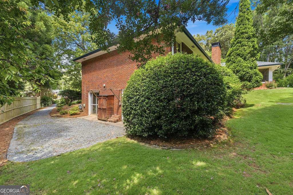 5607 Coronation Court Dunwoody GA 30338