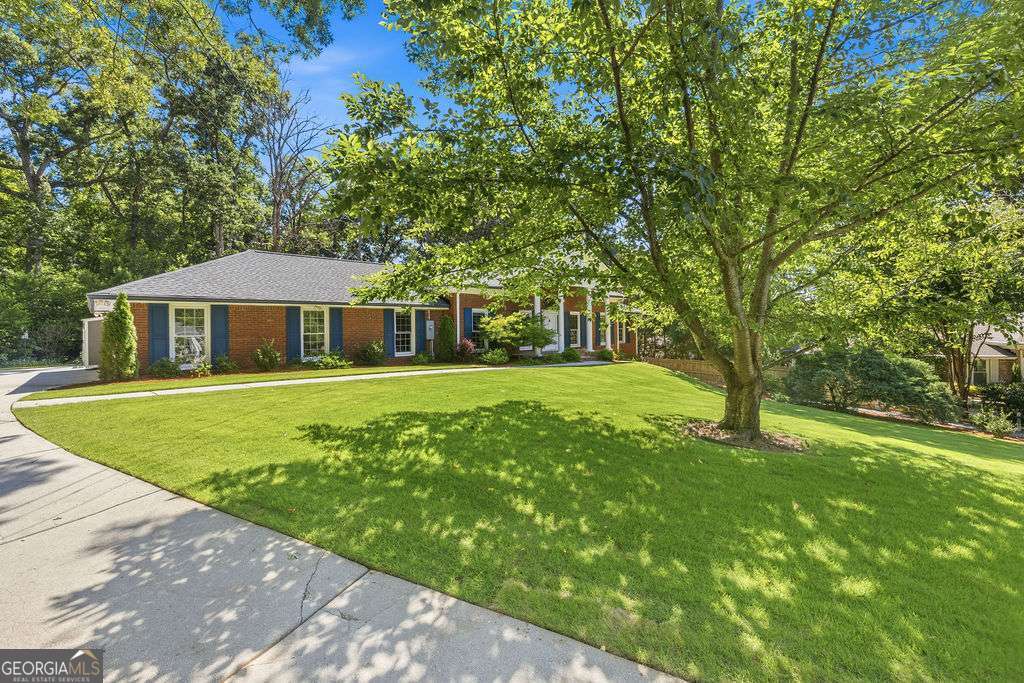 5607 Coronation Court Dunwoody GA 30338