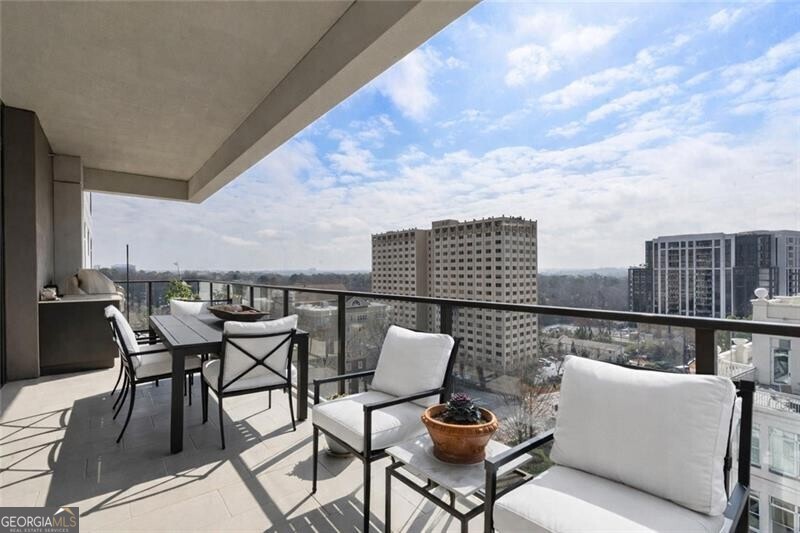 2520 Peachtree Road W Atlanta GA 30305