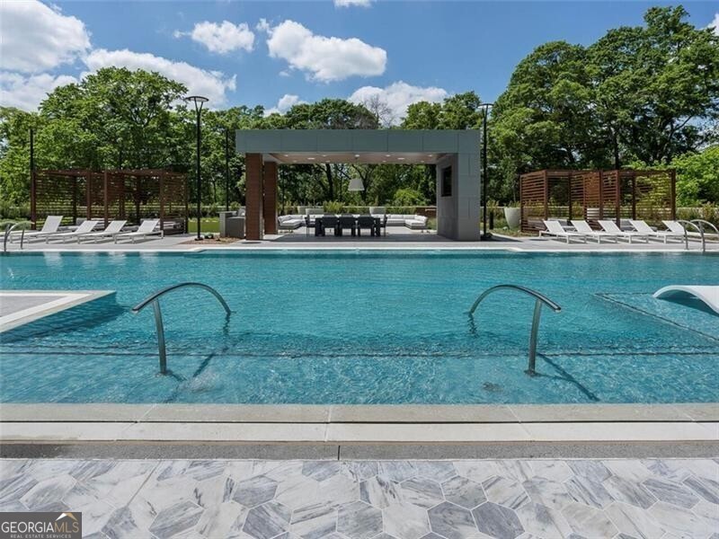2520 Peachtree Road W Atlanta GA 30305