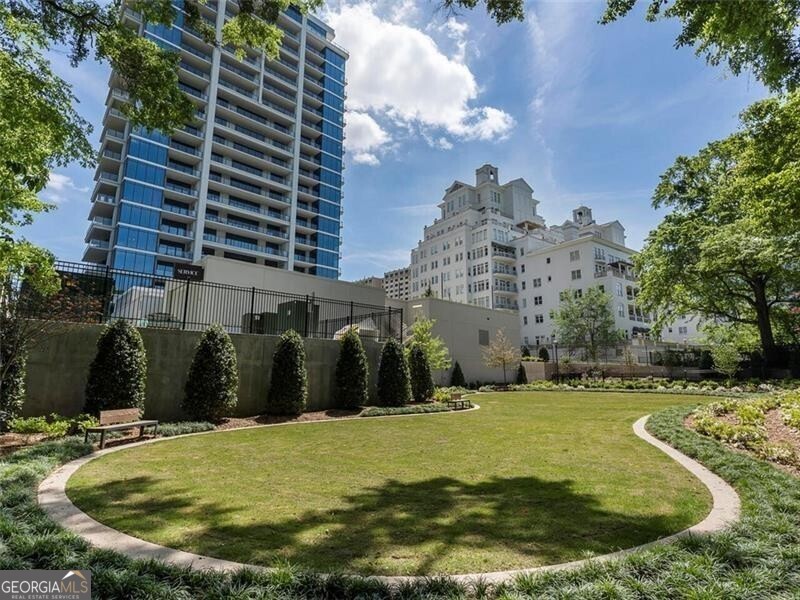 2520 Peachtree Road W Atlanta GA 30305