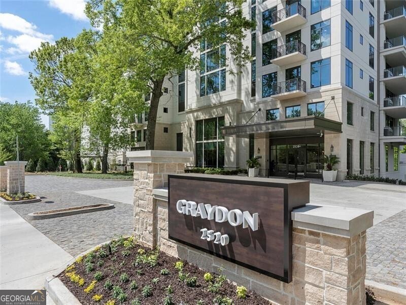 2520 Peachtree Road W Atlanta GA 30305