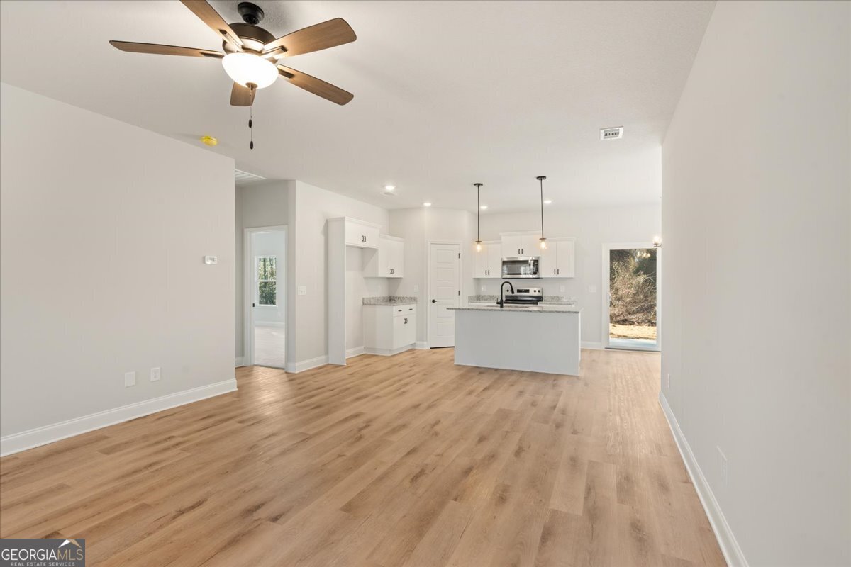 170 Foxridge Court Metter GA 30439
