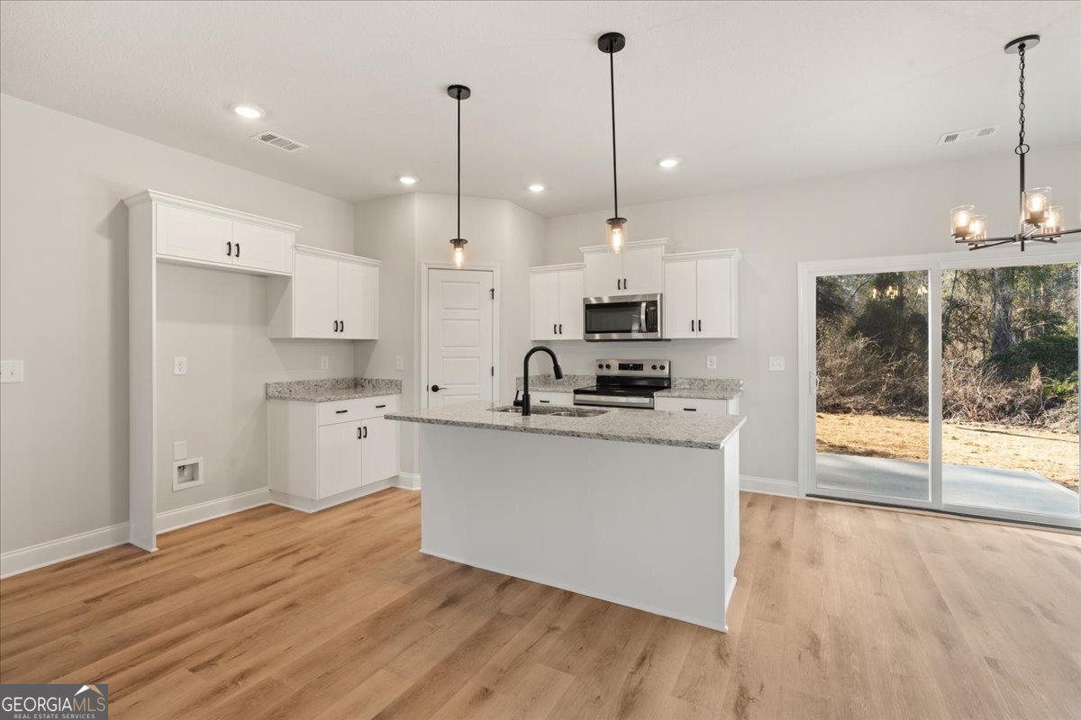 170 Foxridge Court Metter GA 30439
